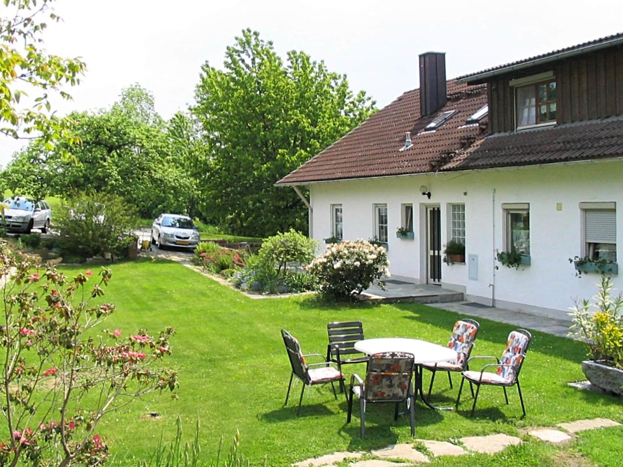 Welcoming Chalet Near Forest In Röhrnbach Eksteriør bilde